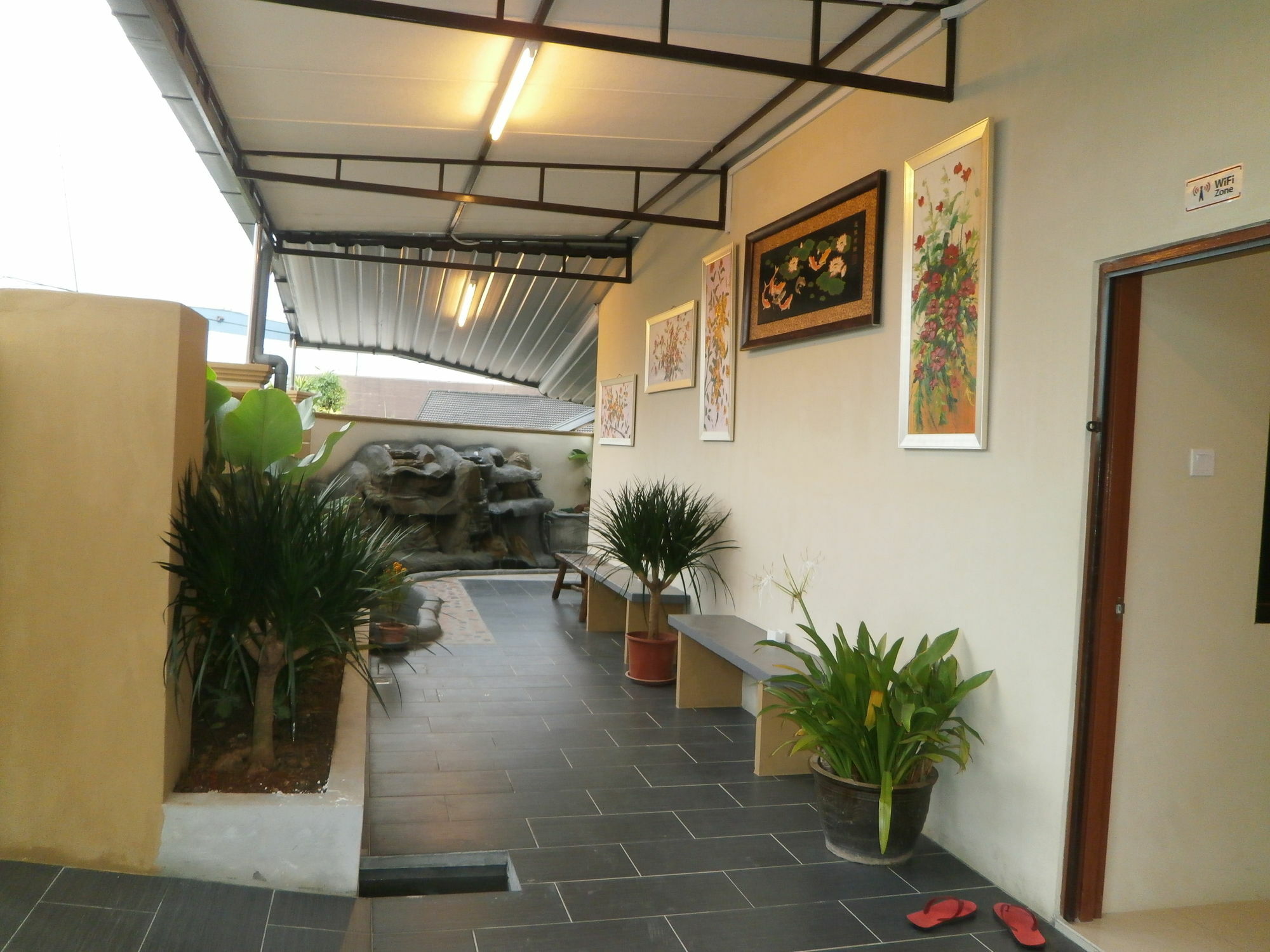Check Inn Johor Bahru Exteriör bild